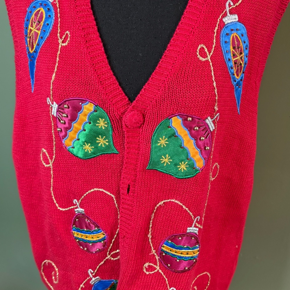 Christmas Sweater Vest Red Large Button Down Embroidered Cottagecore